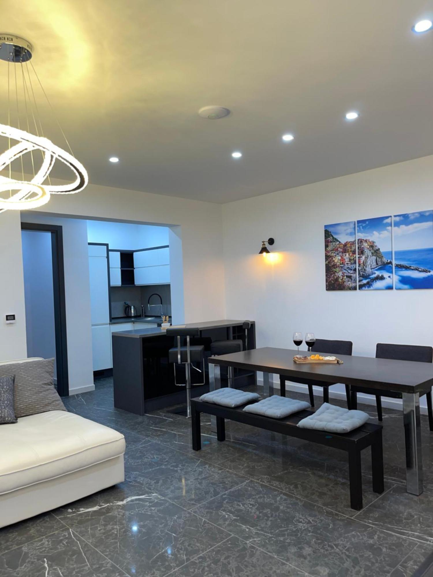 Bellavista Villa Ivanica Екстериор снимка