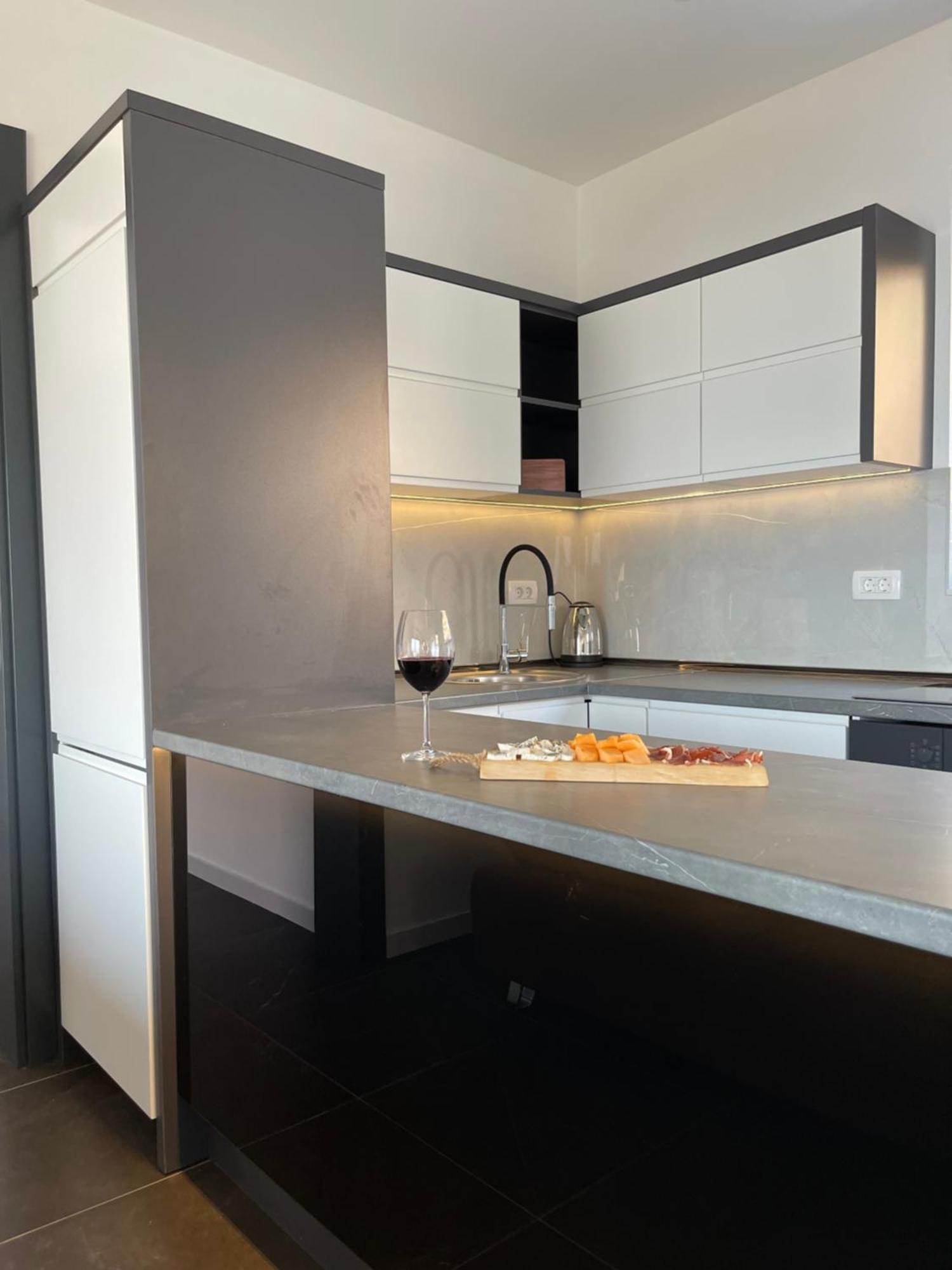 Bellavista Villa Ivanica Екстериор снимка
