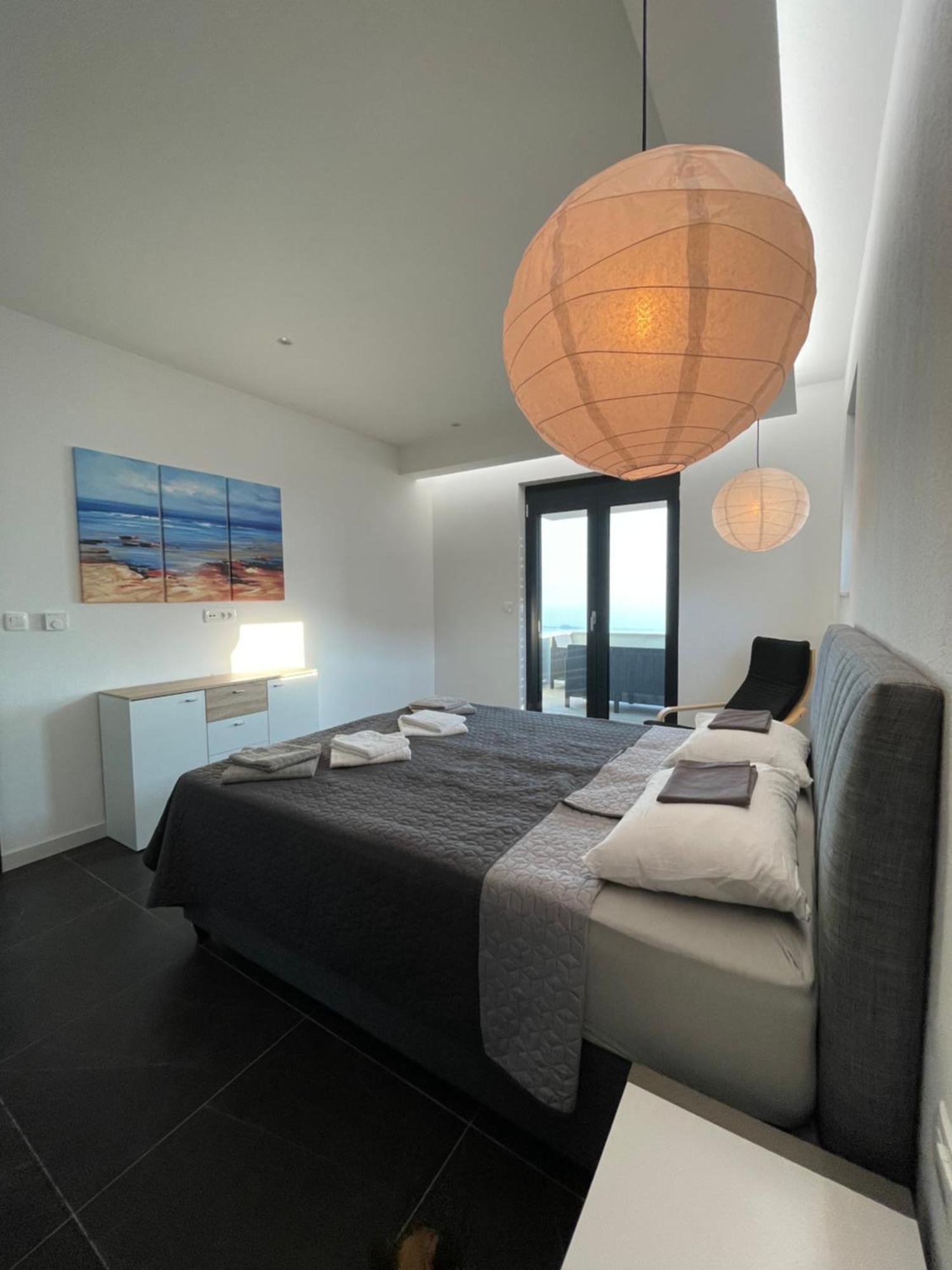 Bellavista Villa Ivanica Екстериор снимка