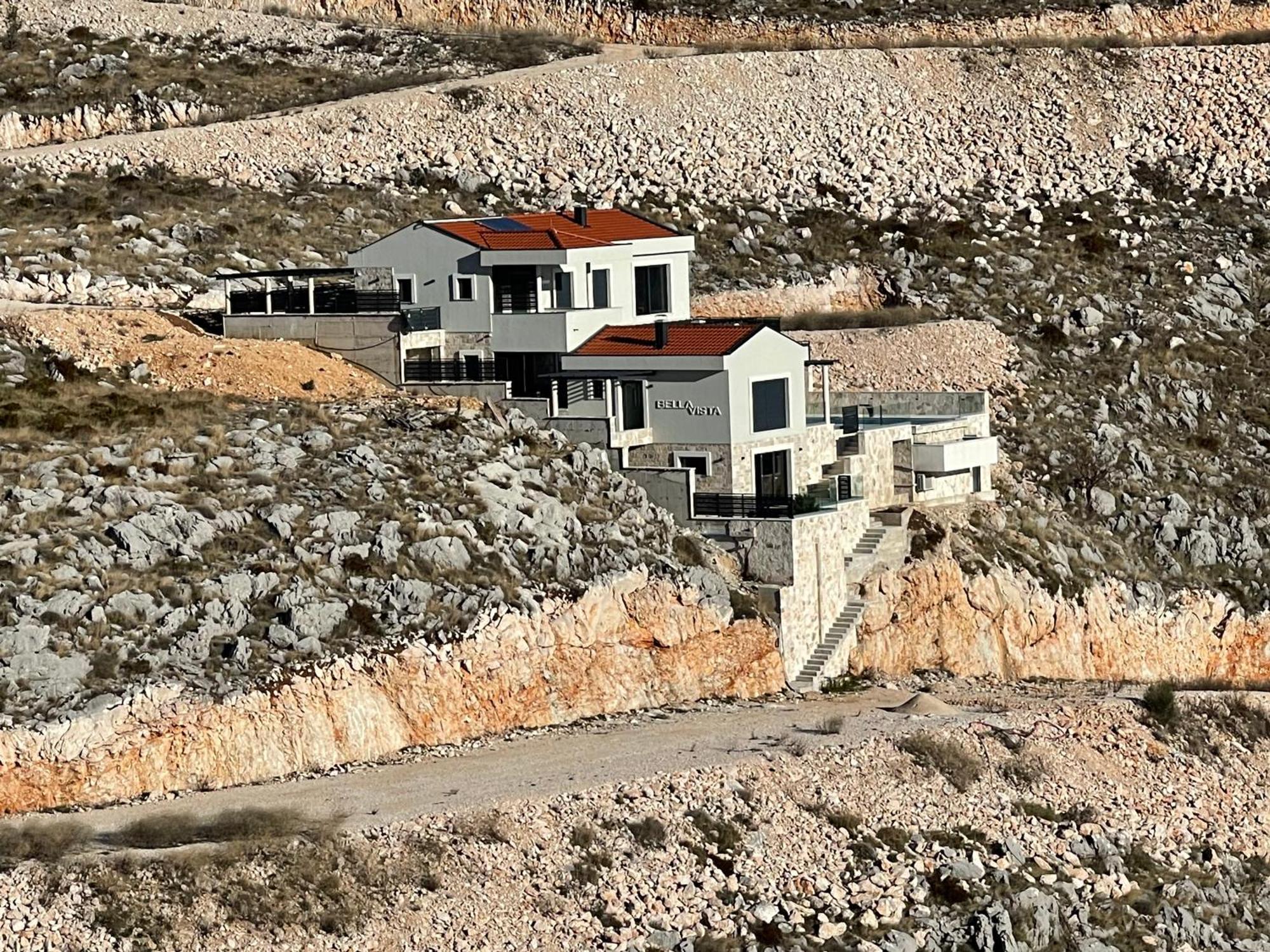 Bellavista Villa Ivanica Екстериор снимка
